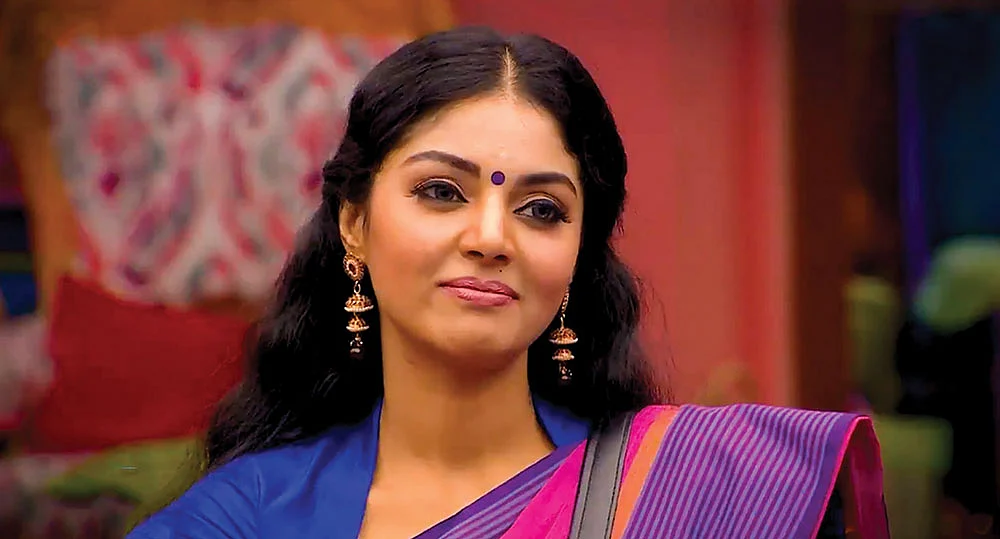 விகடன் TV: பிக்பாஸ் வெளியேற்றம் நியாயம்தானா?