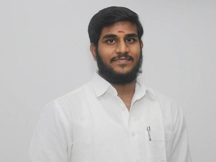 கொலை மிரட்டல் விடுத்த காடுவெட்டி குரு மகன் கனலரசன்?! - வன்னியர் சங்கத்தின் துணைத் தலைவர் புகார்