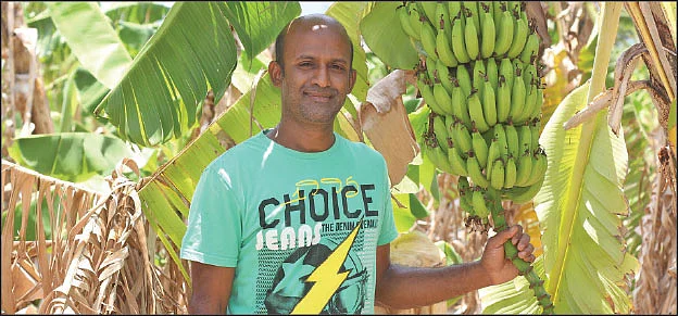 சுரேஷ்