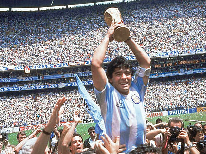 `Hand of God' Diego Maradona: 20-ம் நூற்றாண்டின் ஆகச்சிறந்த கோல் - மாவீரன் கடவுளான கதை!
