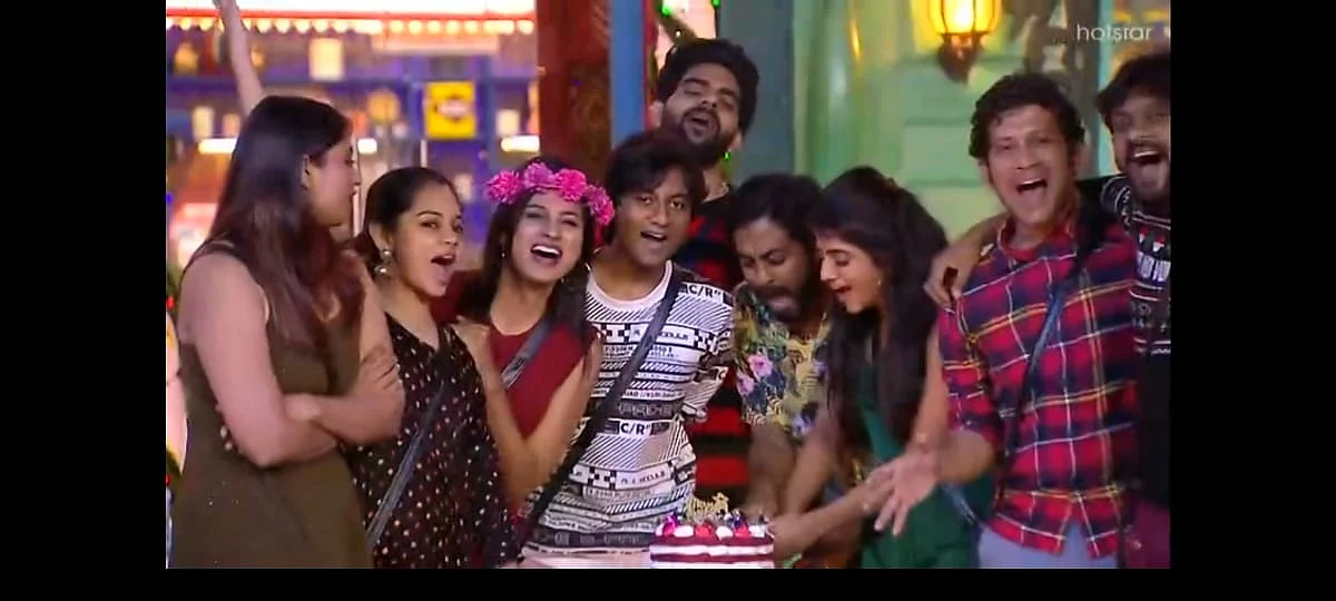 அனிதாவின் பரவசங்கள்... பாலாஜியின் பாசங்கள்... பிக்பாஸின் பிரியாணிக்கள்! நாள் - 82