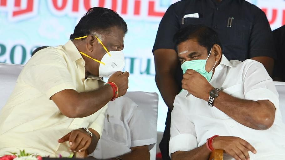 ஓ.பி.எஸ் - இ.பி.எஸ்