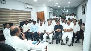 ரஜினி ஆலோசனைக் கூட்டம்
