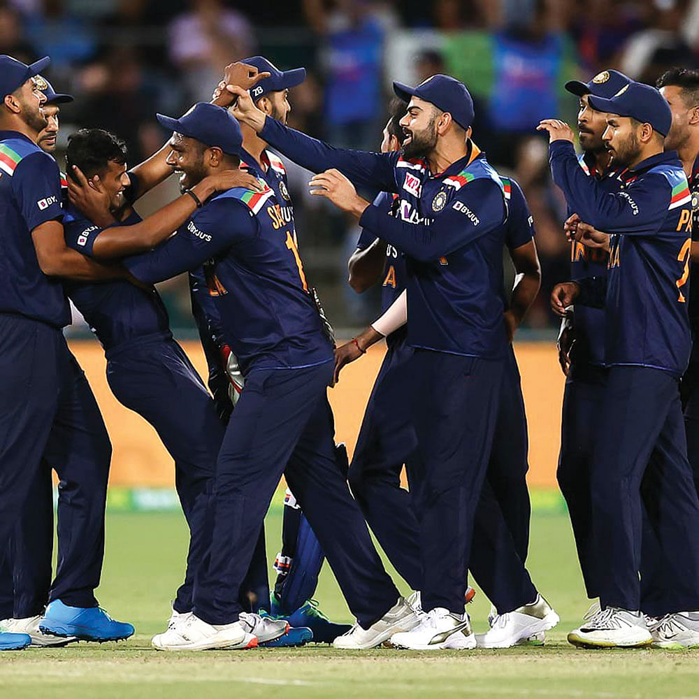 தமிழ்க் கிராமத்திலிருந்து ஒரு தளபதி!