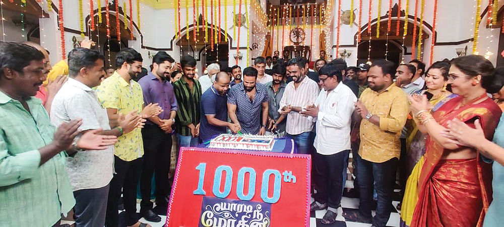 விகடன் TV: யார்கிட்டயும் சொல்லாதீங்க!.