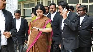 சசிகலா