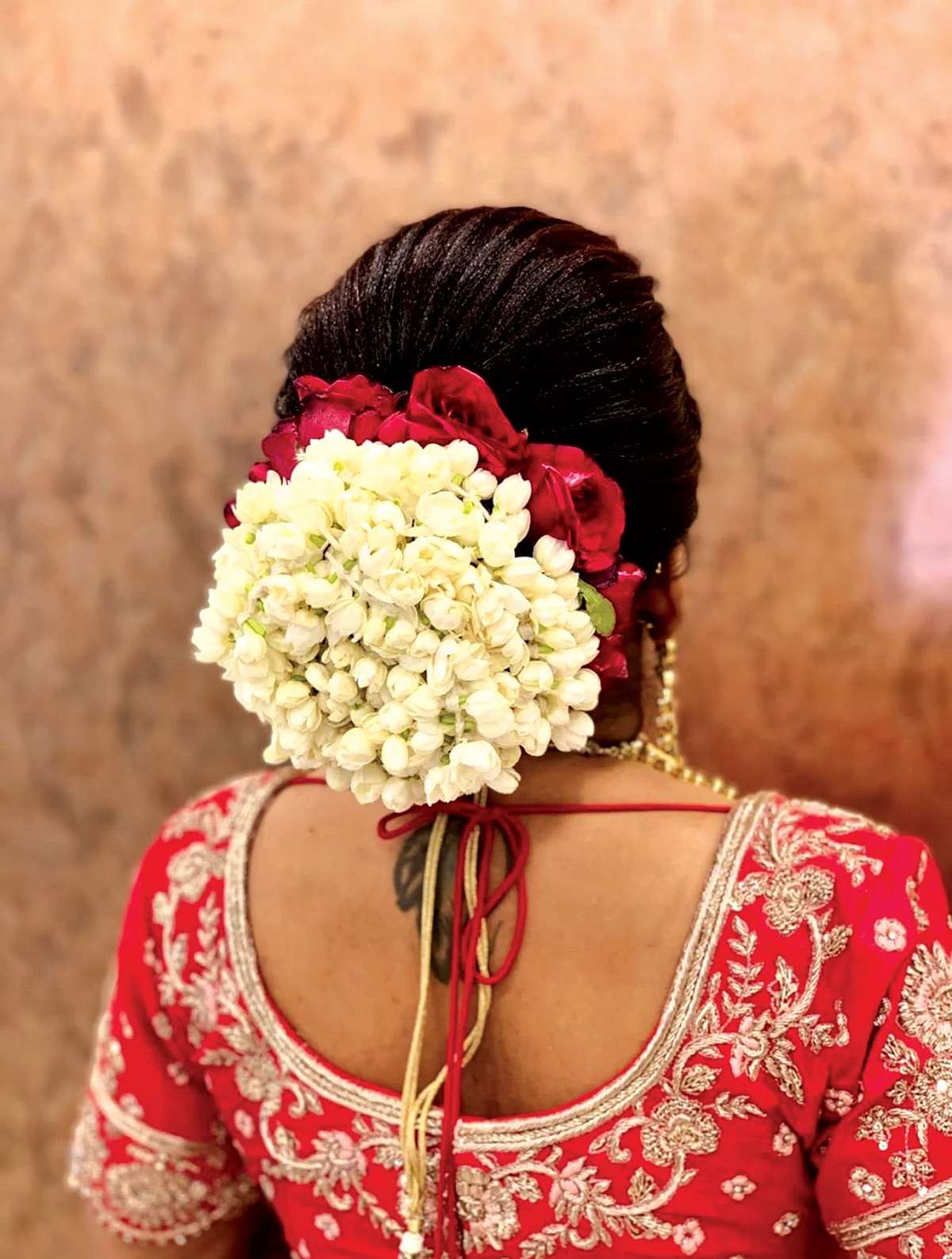 டிரெடிஷனல் லுக்