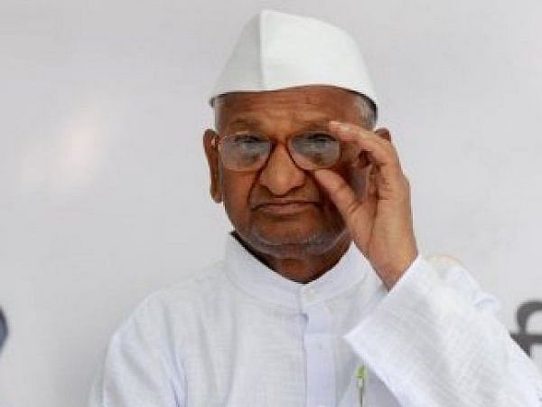 பிஎம் கேர்ஸ் நிதி பற்றி வாய் திறக்காத அன்னா ஹசாரே... விவசாயிகளுக்காக உண்ணாவிரதம் ஏன்?