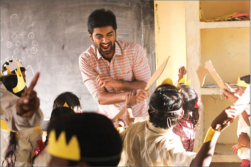 பொறுமை அதர்வா... பொறுப்பு பிரியா!