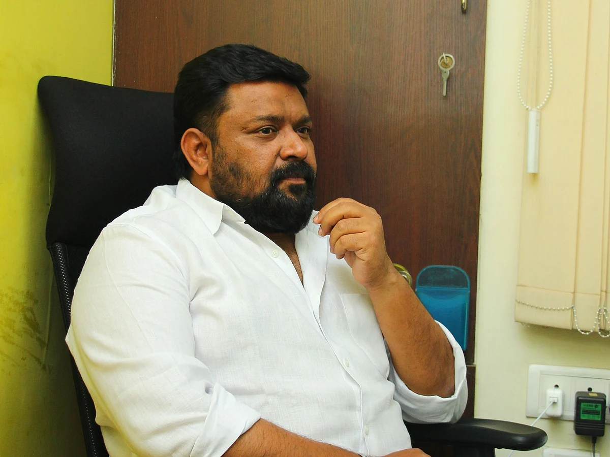 `இந்த இரண்டும்தான் கணவனை மனைவியிடம் கை ஓங்க வைக்கிறது!' - குடும்ப வன்முறை குறித்து கோபிநாத்