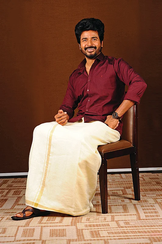 ‘ரஜினி பாராட்டு... ரஹ்மான் மியூசிக்... சூப்பர்ல!’ - செம குஷியில் சிவகார்த்திகேயன்
