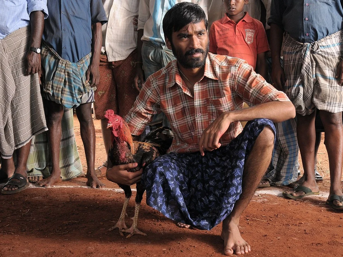 `ஒரு சொல் கொல்லும், அறம் வெல்லும்'... மதுரை சினிமாக்களில் `ஆடுகளம்' ஏன் முக்கியமானது?