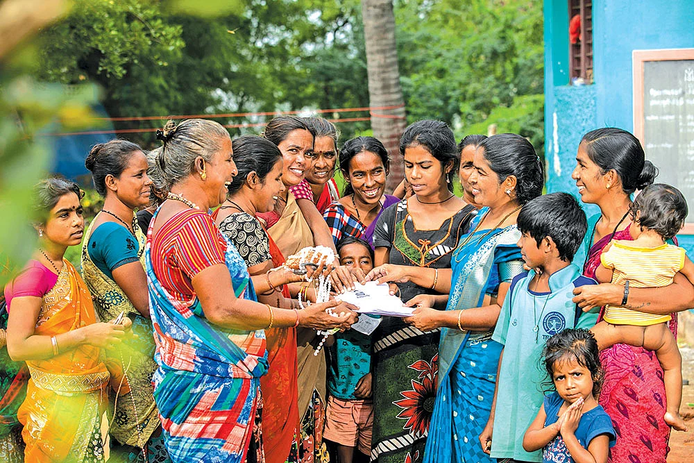 சேவைப் பெண்கள்! - எத்தனை தடைகள் வந்தாலும் என் குரல் ஒலிக்கும்!