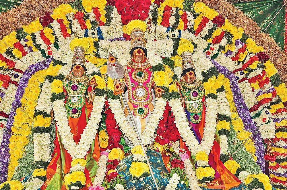 ‘கோலைக் கண்டால் குரங்கு ஆடும்!’ - பழநி தண்டபாணி பதிகம்