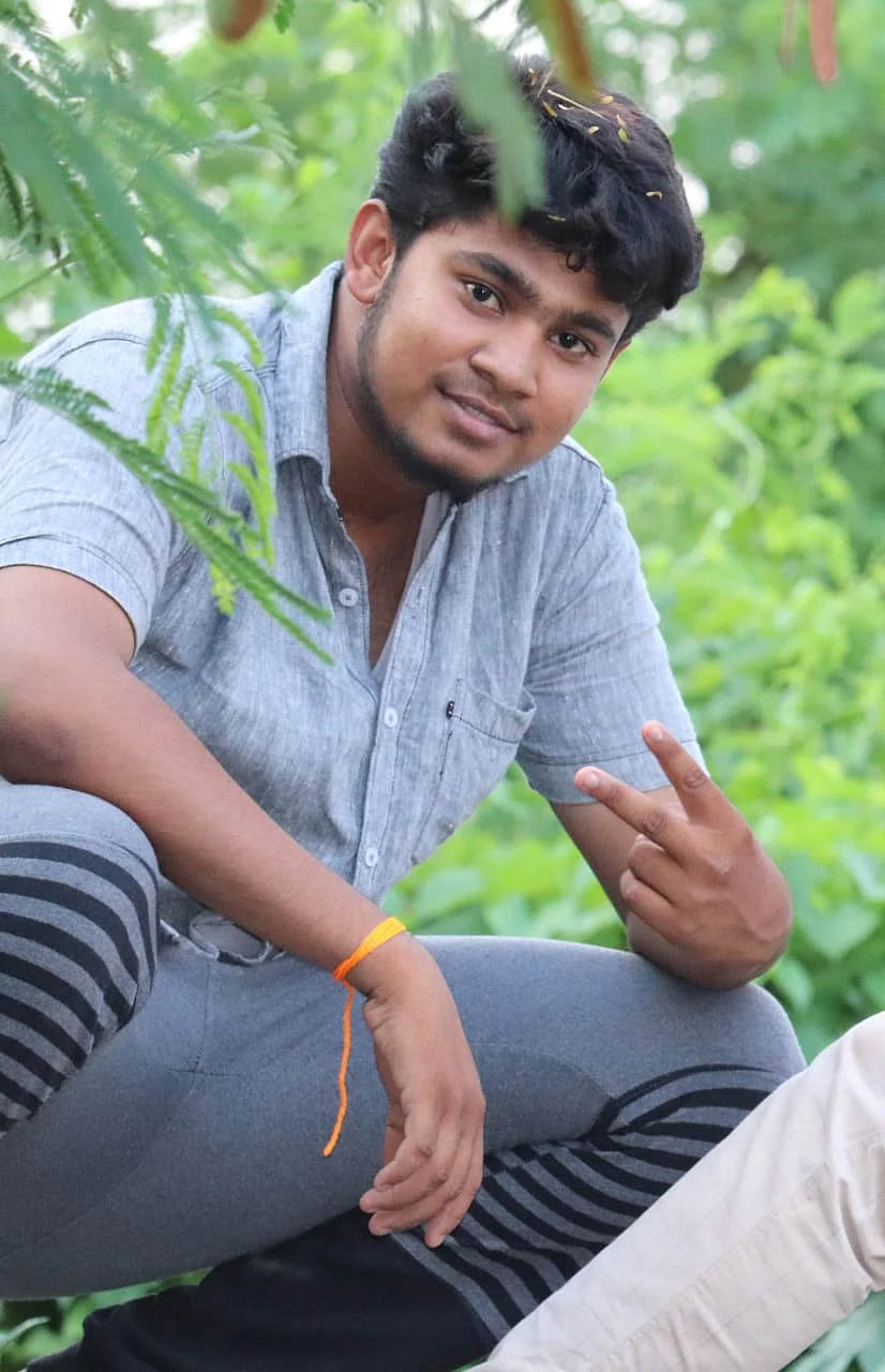 அவ நல்லவம்மா! - கட்டுனா ஹரிஹரனைத்தான் கட்டுவேன்! - நாயை அடிக்கிற மாதிரி அடிச்சுக் கொன்னுட்டாங்க!