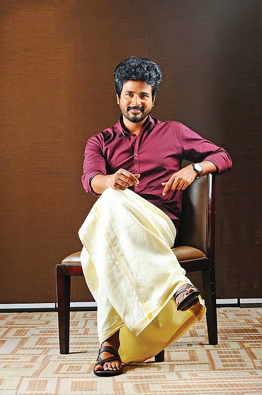 ‘ரஜினி பாராட்டு... ரஹ்மான் மியூசிக்... சூப்பர்ல!’ - செம குஷியில் சிவகார்த்திகேயன்