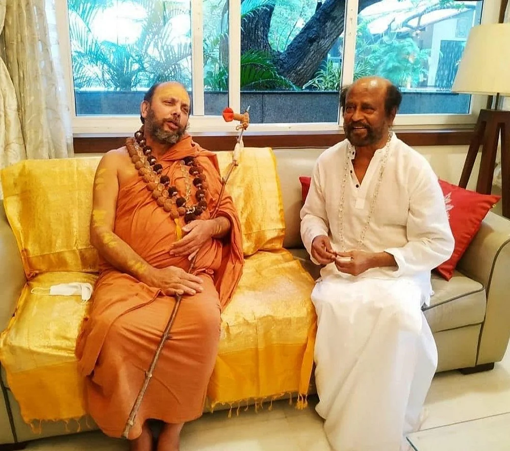 மிஸ்டர் கழுகு: பழைய புகார்... புதுச்சிக்கல்! - சபரீசனைக் குறிவைக்கும் டெல்லி