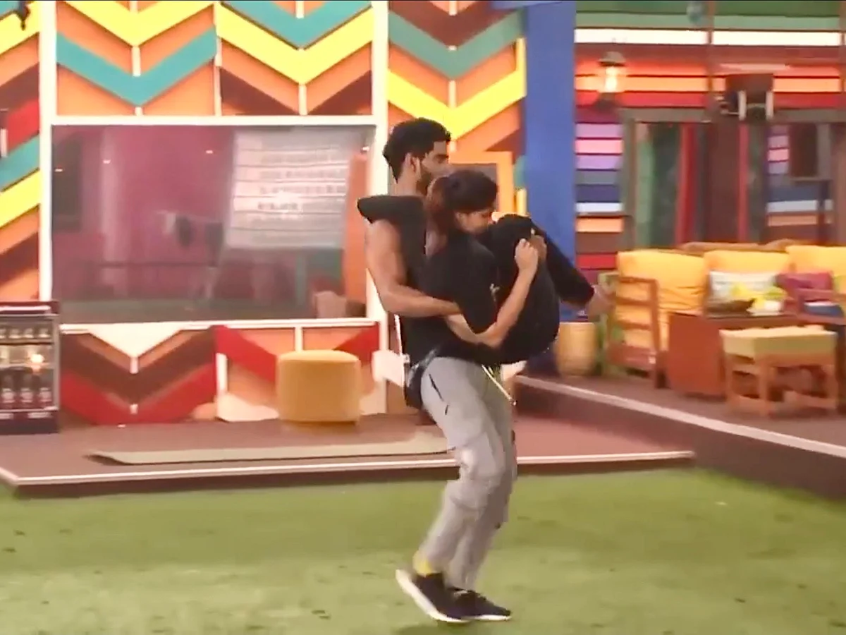 BIGG BOSS TAMIL Season 4, Day 97 Review: Somu inside and Aari outside first finalists!
