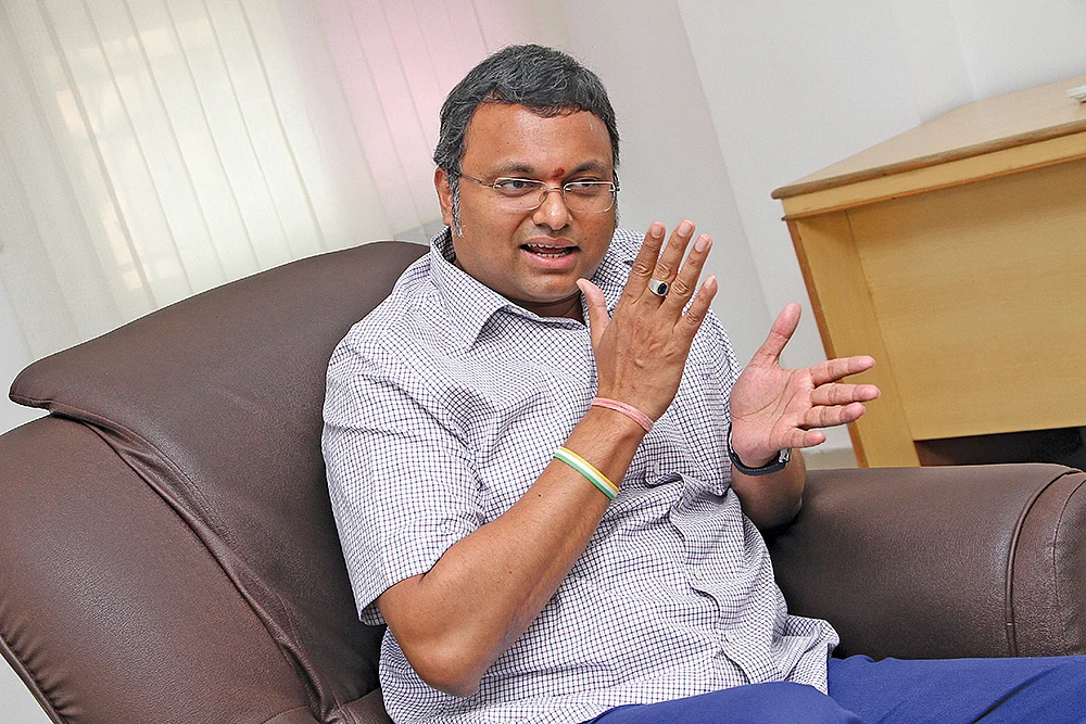 தாய்மாமன் கமல்ஹாசனை கூட்டணிக்கு அழைக்கிறேன்!