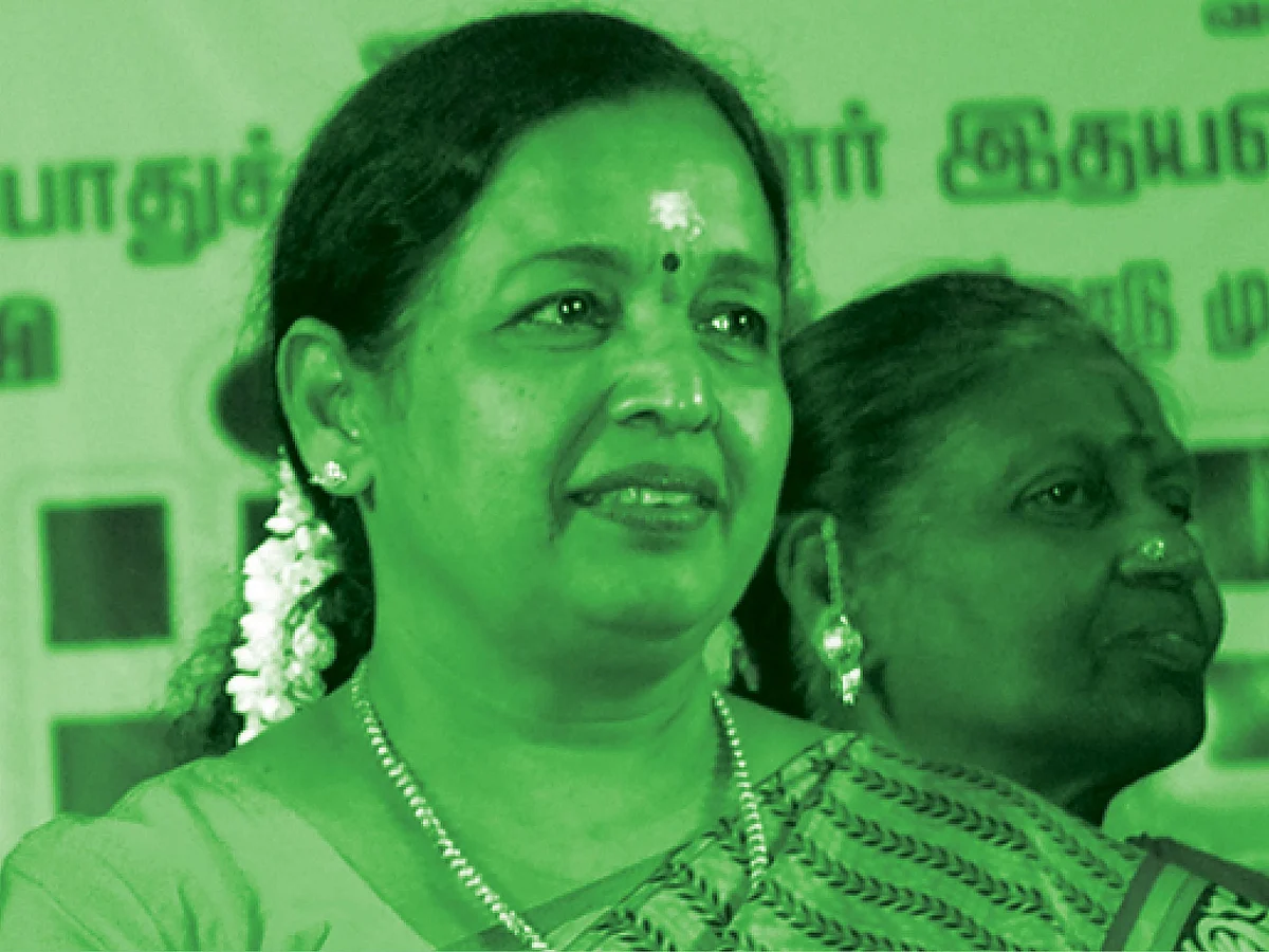 குருமூர்த்தி யார்? - கொந்தளிக்கும் சி.ஆர்.சரஸ்வதி