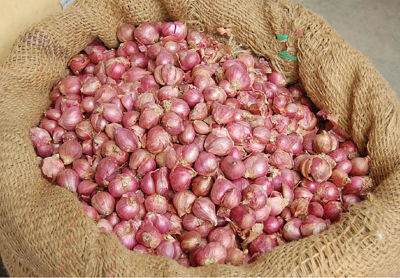 சின்ன வெங்காயம்... மார்ச் வரை 50 ரூபாய்க்கு விலை போகக்கூடும்!
