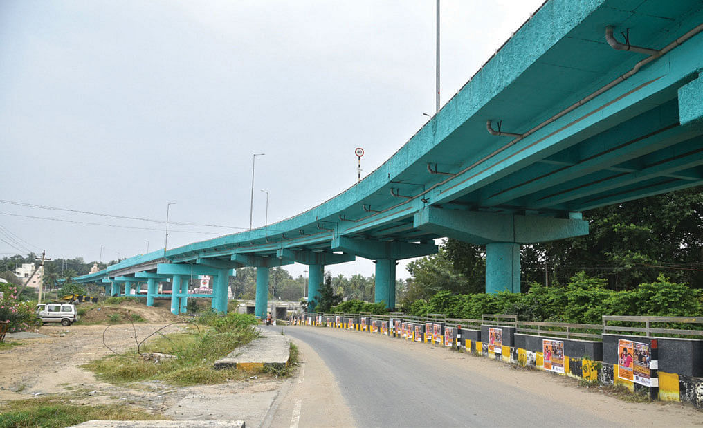 ரயில்வே மேம்பாலம்