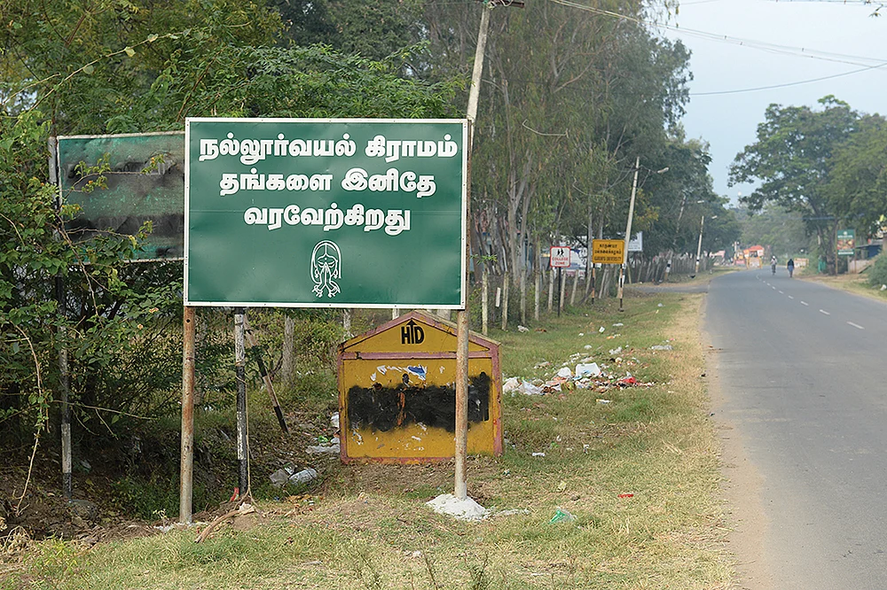 “அடையாளத்தை அழிக்காதீர்கள்!” - நல்லூர்வயலின் கண்ணீர்க் கதை...