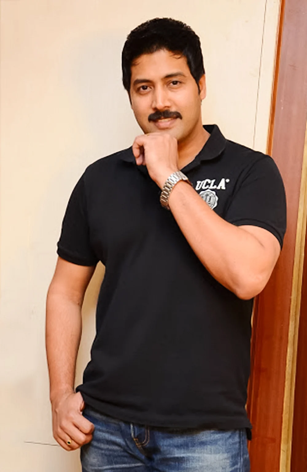 விகடன் TV: பகல் சீரியல் என்றால் பாரபட்சமா?