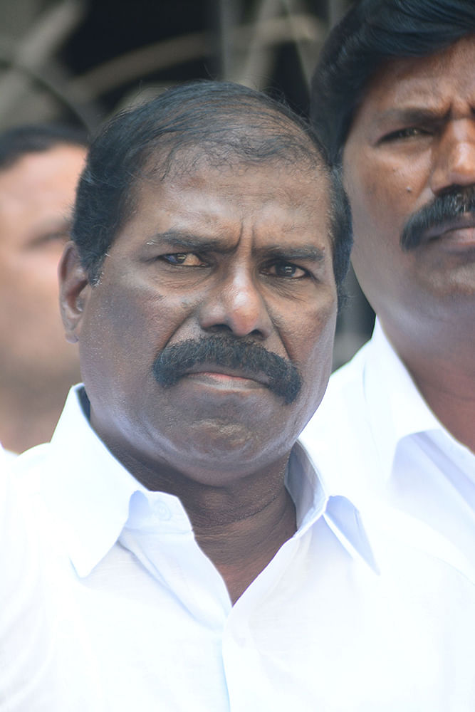 மிஸ்டர் கழுகு: ‘மாப்பிள்ளை’ அலம்பல்... கடுப்பான கமல்!