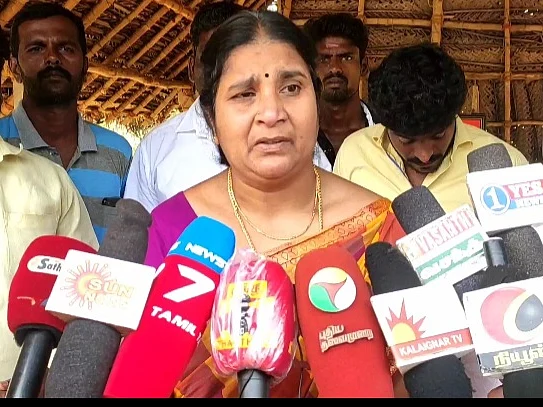 கனலரசன் கைது விவகாரம்: `ராமதாஸின் தூண்டுதலே காரணம்..!’ - சொல்கிறார் காடுவெட்டி குரு மனைவி