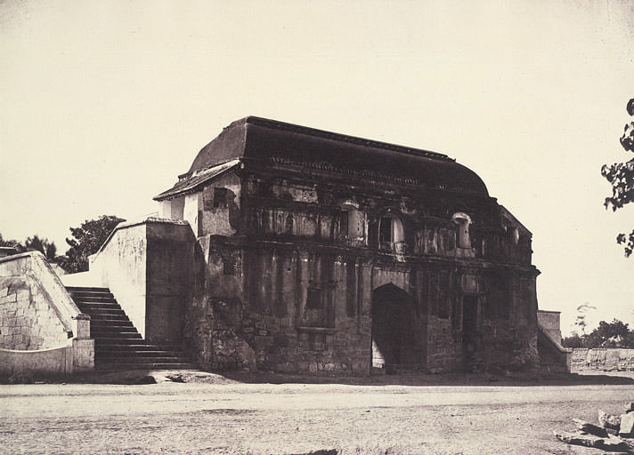 மதுரையின் மேற்கு நுழைவாயில்