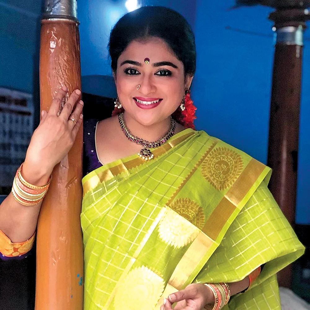 சேனல் சைட் டிஷ்