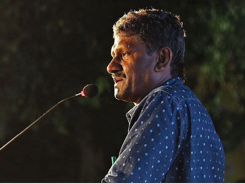 அரசியலில் சகாயம் ஐ.ஏ.எஸ்: கைகொடுக்கப்போவது சீமானா... கமல்ஹாசனா?