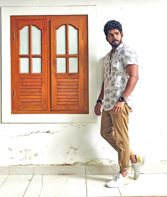 சேனல் சைட் டிஷ்