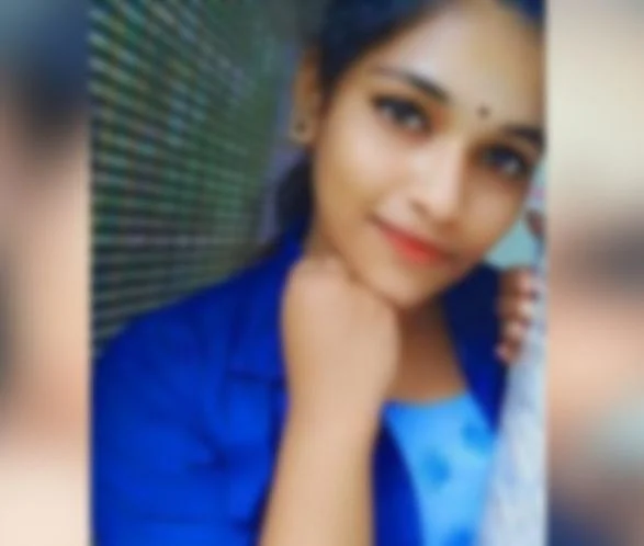 கைது செய்யப்பட்டிருக்கும் வர்ஷா