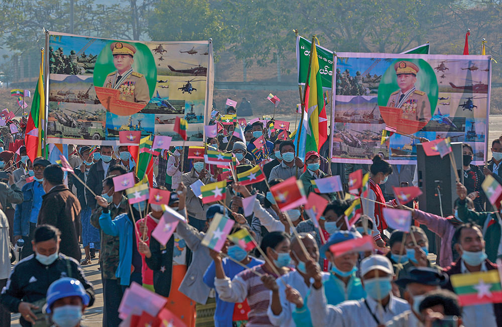 மீண்டும் சிறைப்பட்ட மியான்மர்!