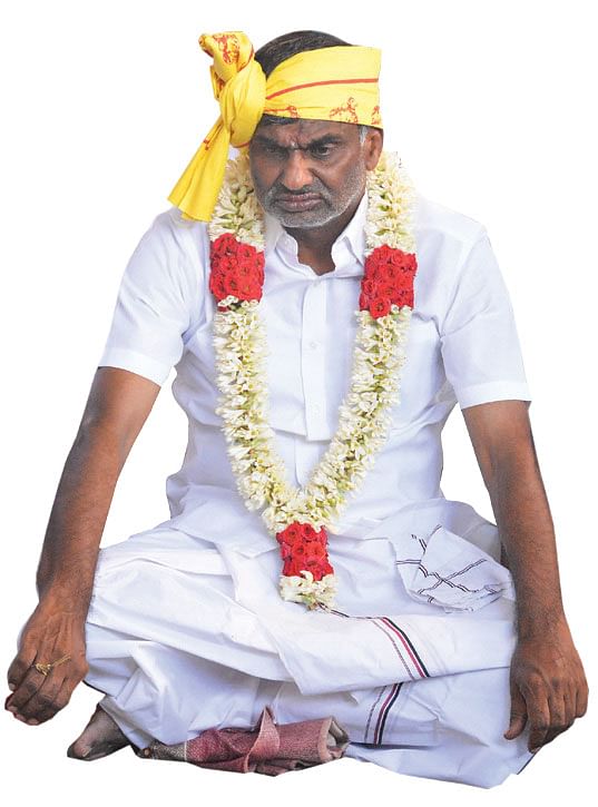 மந்திரி தந்திரி! - கே.சி.வீரமணி