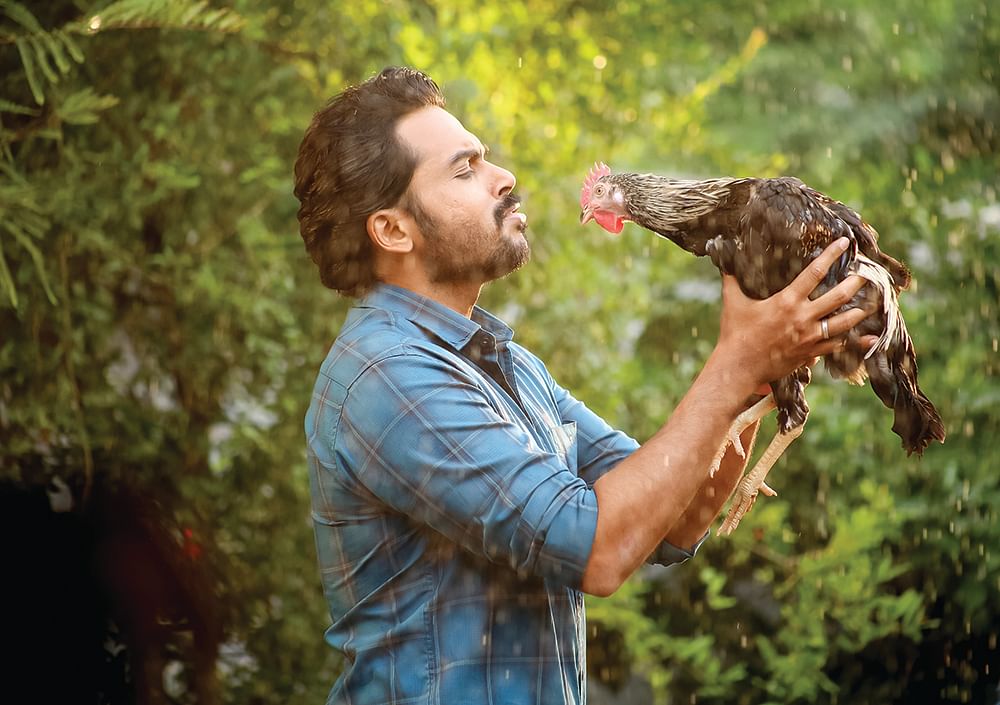 “கார்த்தி நூறு ரவுடிகளின் சுல்தான்!”