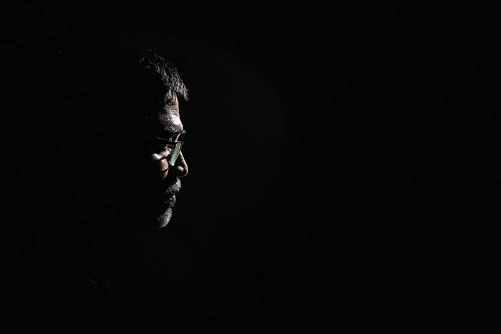 கடன் சுமையில்...
