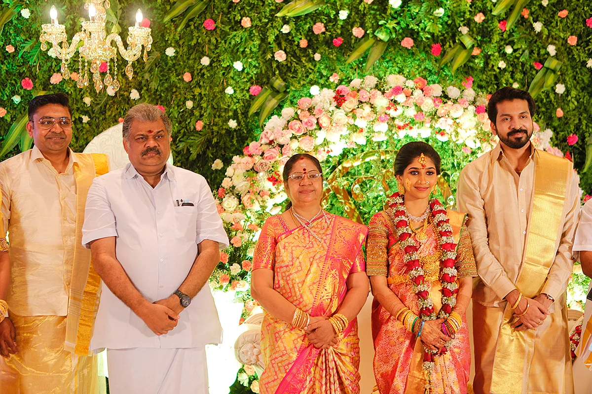 விஜித் - விஷ்வ வினோதினி வளைகாப்பு