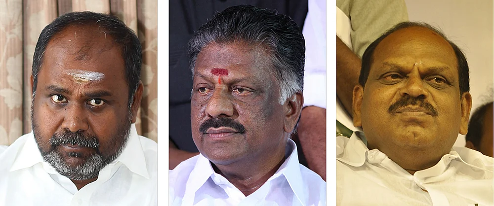 உதயகுமார், பன்னீர்செல்வம், வைத்திலிங்கம்