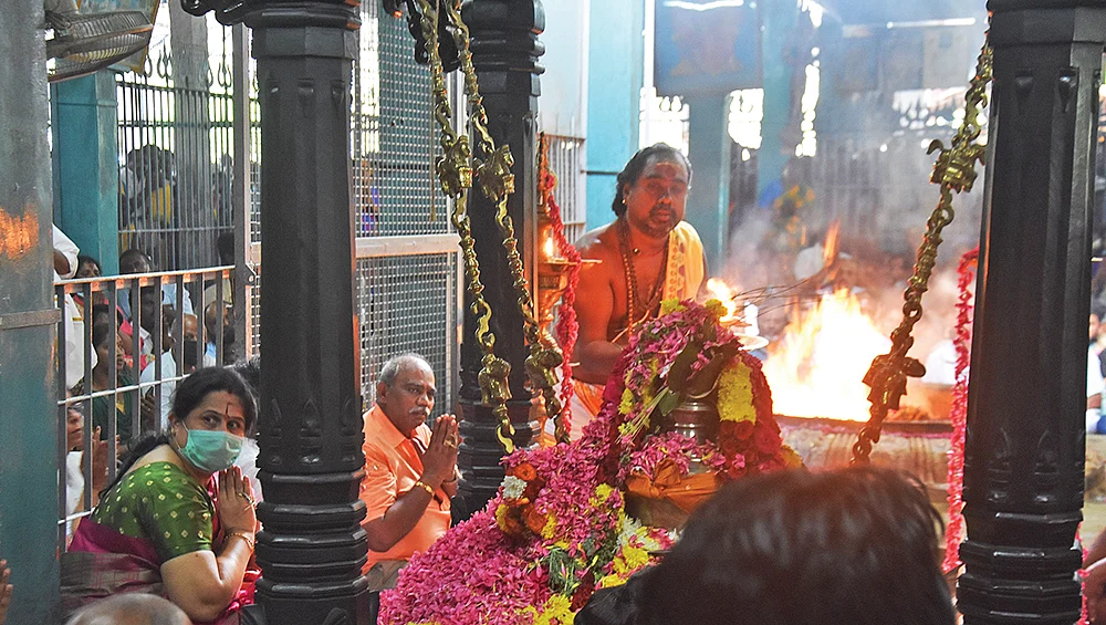 தீவினைகள் விலகும்
நினைத்தது நடக்கும்!