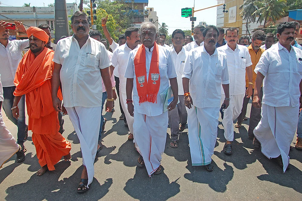 பொன்.ராதாகிருஷ்ணன்