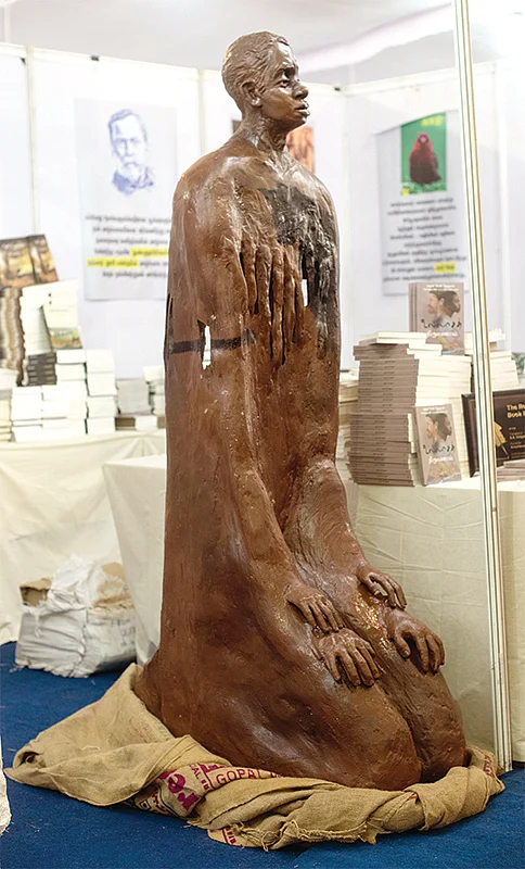 “ஓவியம் நிறவெறிக்கு எதிரான என் கேடயம்!”