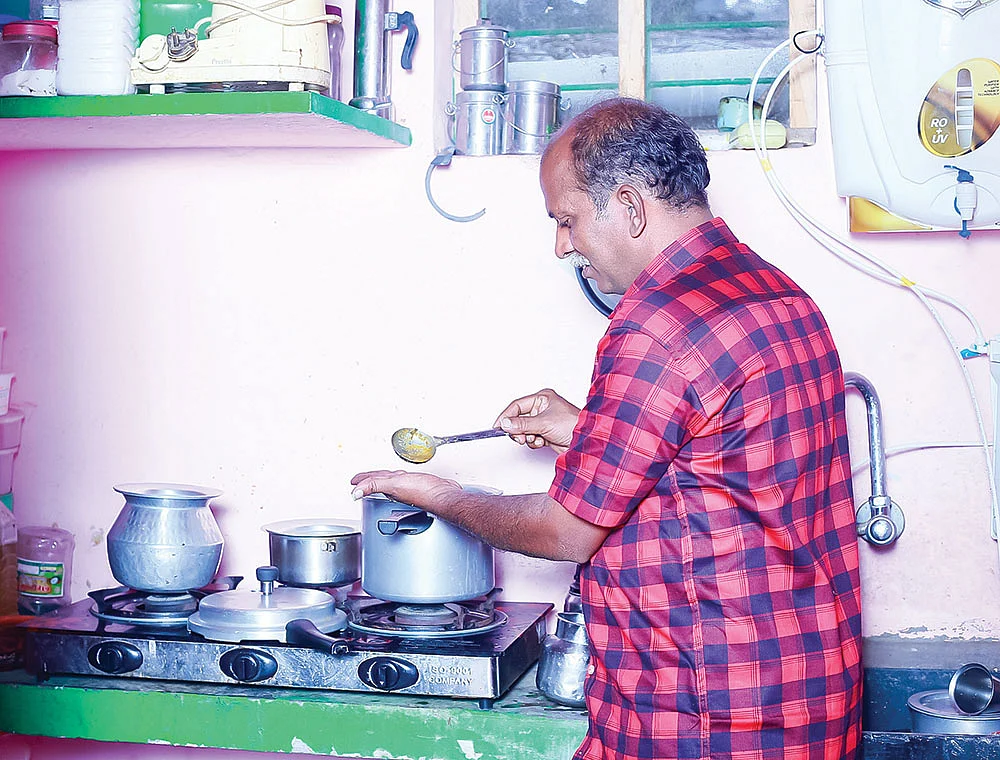 அடையாளம் தாண்டினால் ஆணும் பெண்ணும் சமம்!