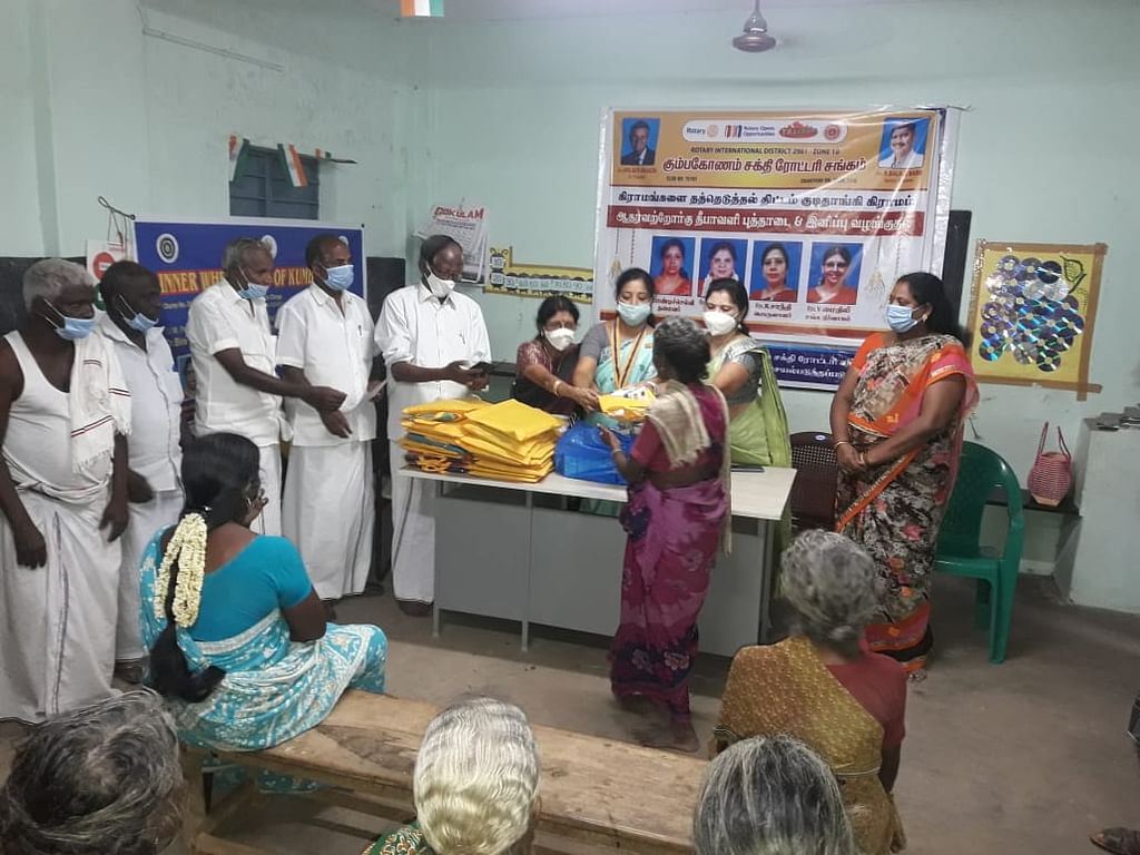சமூகப் பணியில் பாண்டிச்செல்வி