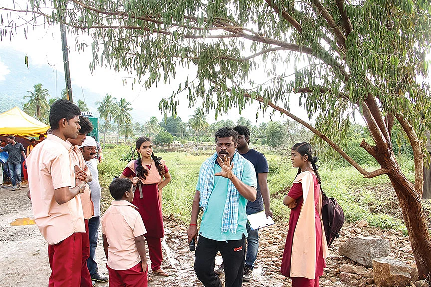 “சாதியை விட்டுக்கொடுக்காத மனநிலை துயரமானது!”