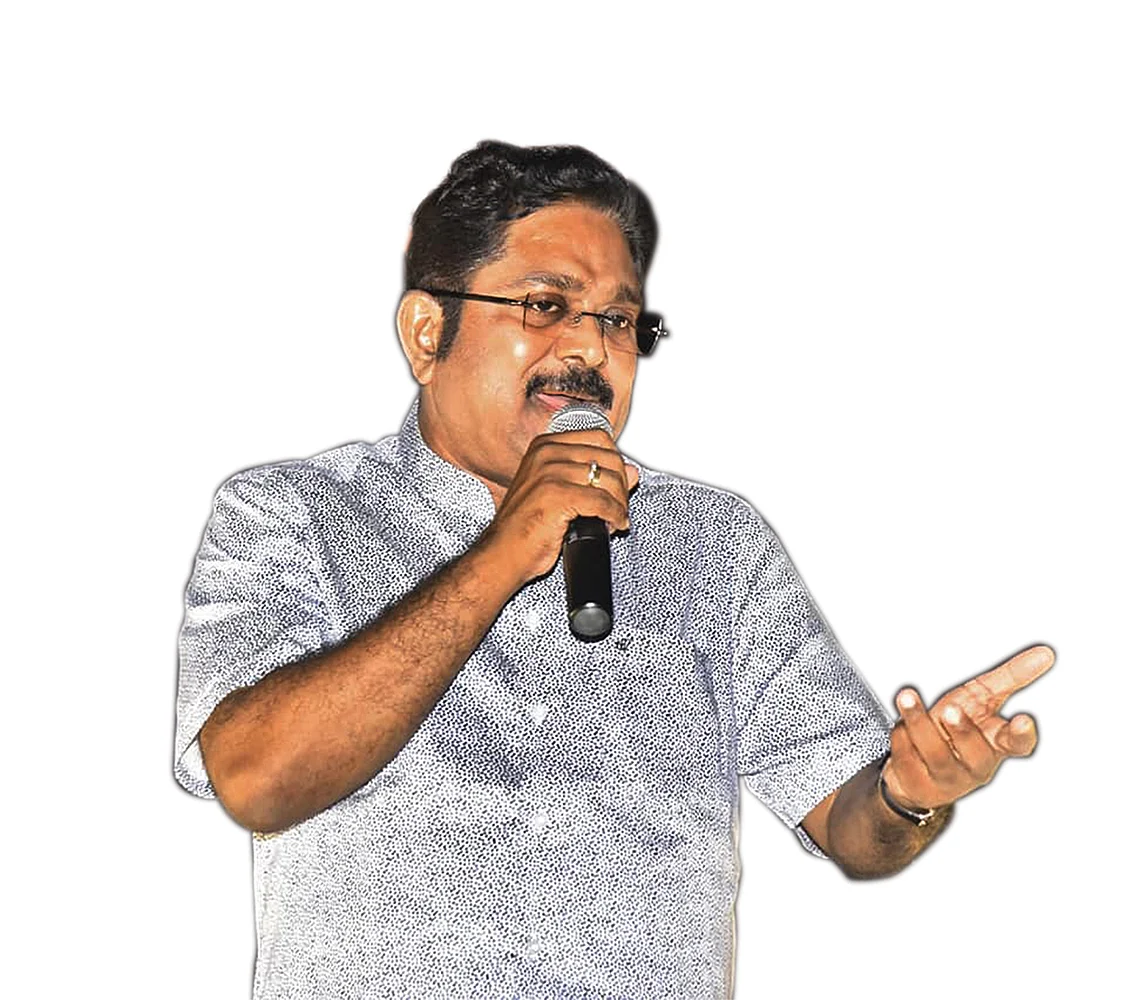 தினகரன்
