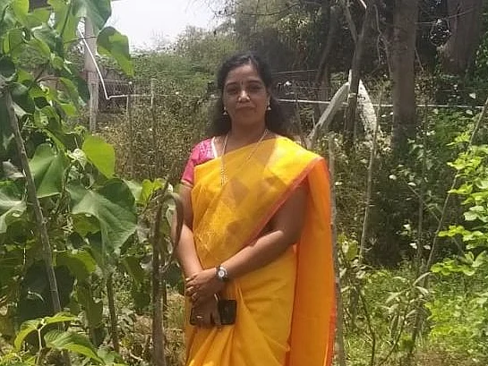 ``உலகத்தை மாத்த முடியலைன்னாலும், ஊரை மாத்தலாம்ல?" - நற்பணிகளில் கலக்கும் பாண்டிச்செல்வி #SheInspires