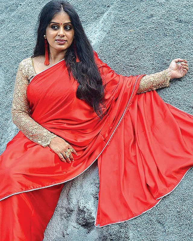 சேனல் சைட் டிஷ்